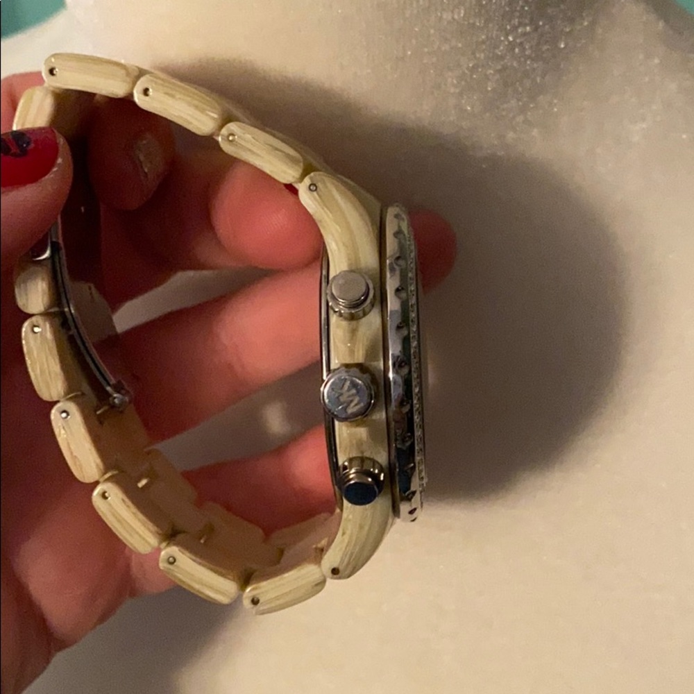 Michael Kors Watch - Picture 5 of 7
